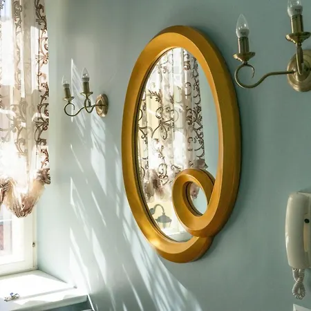 A Lovely At The Heart Of Old Town Apartman